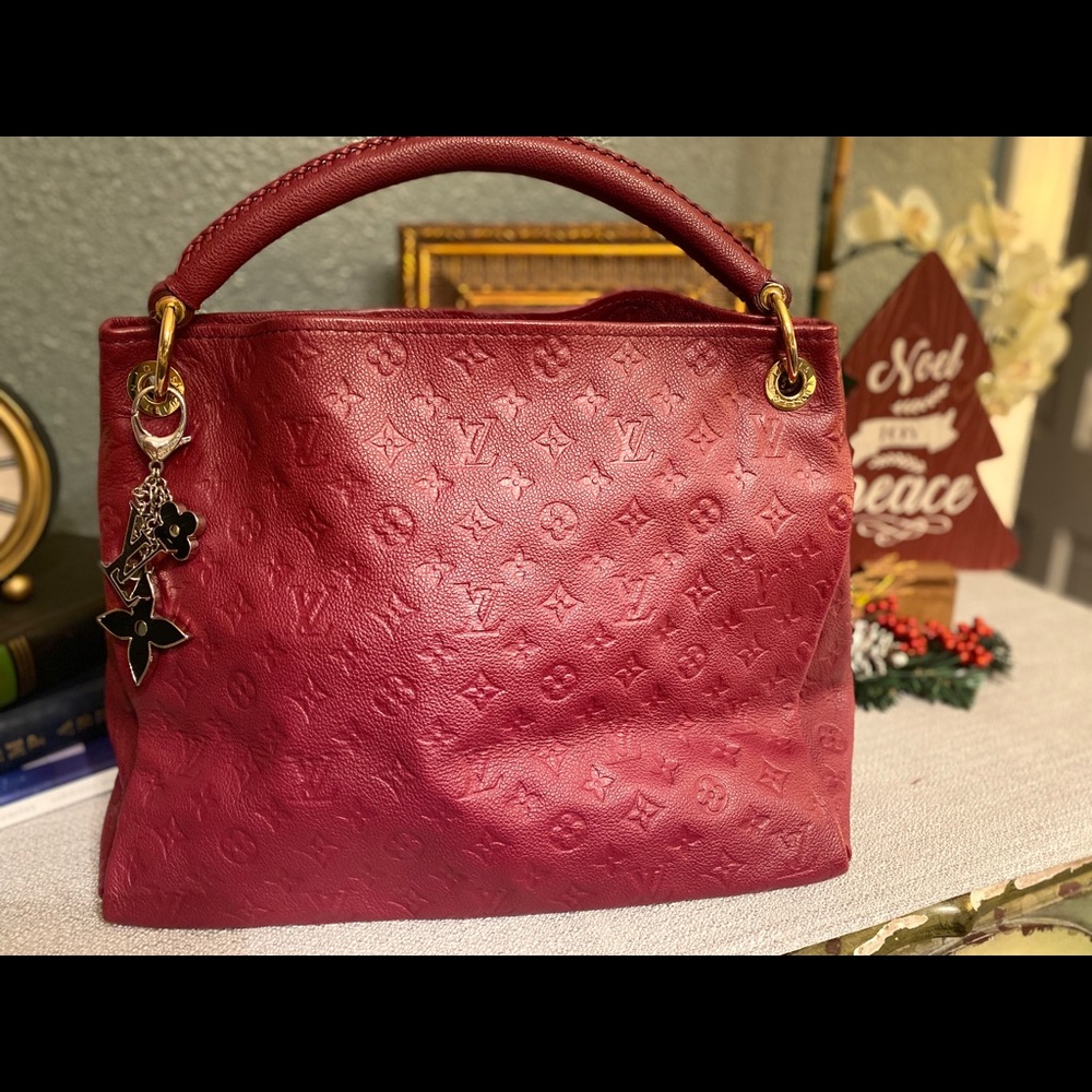 Louis Vuitton artsy MM bag authentic
